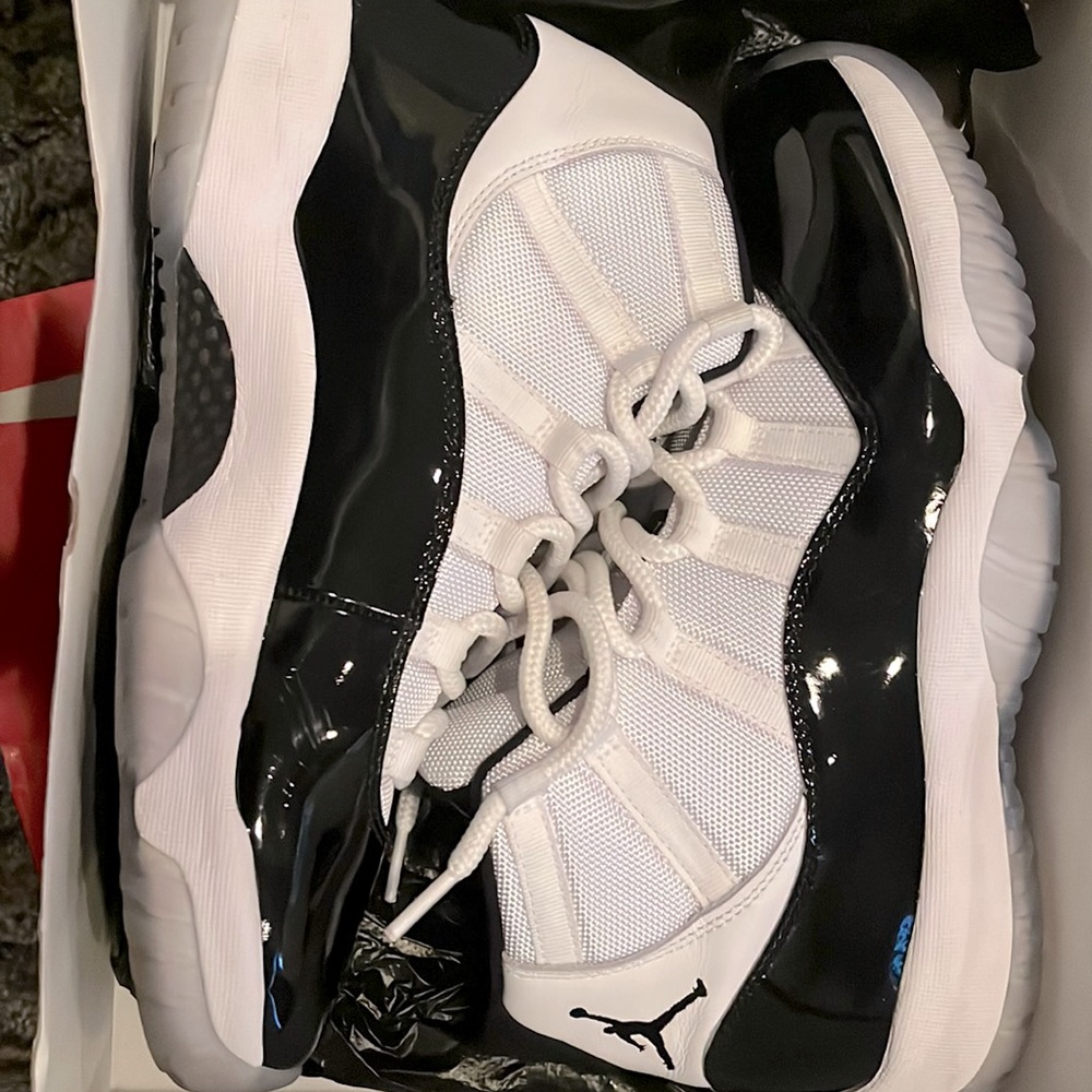 Air Jordan retro 11 Concord